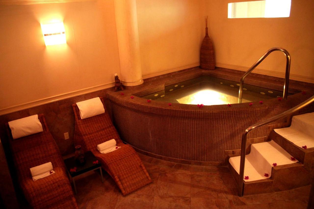 Hotel Real Del Bosque Golf And Spa Tula de Allende Eksteriør bilde