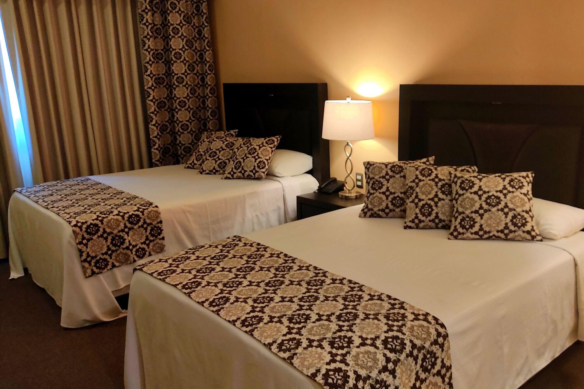 Hotel Real Del Bosque Golf And Spa Tula de Allende Eksteriør bilde