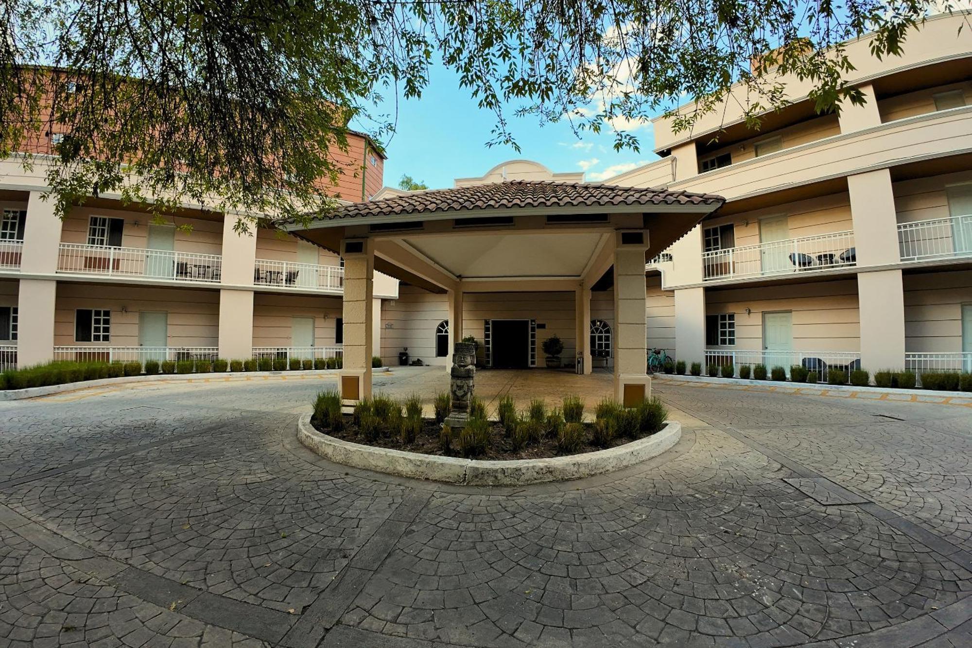 Hotel Real Del Bosque Golf And Spa Tula de Allende Eksteriør bilde