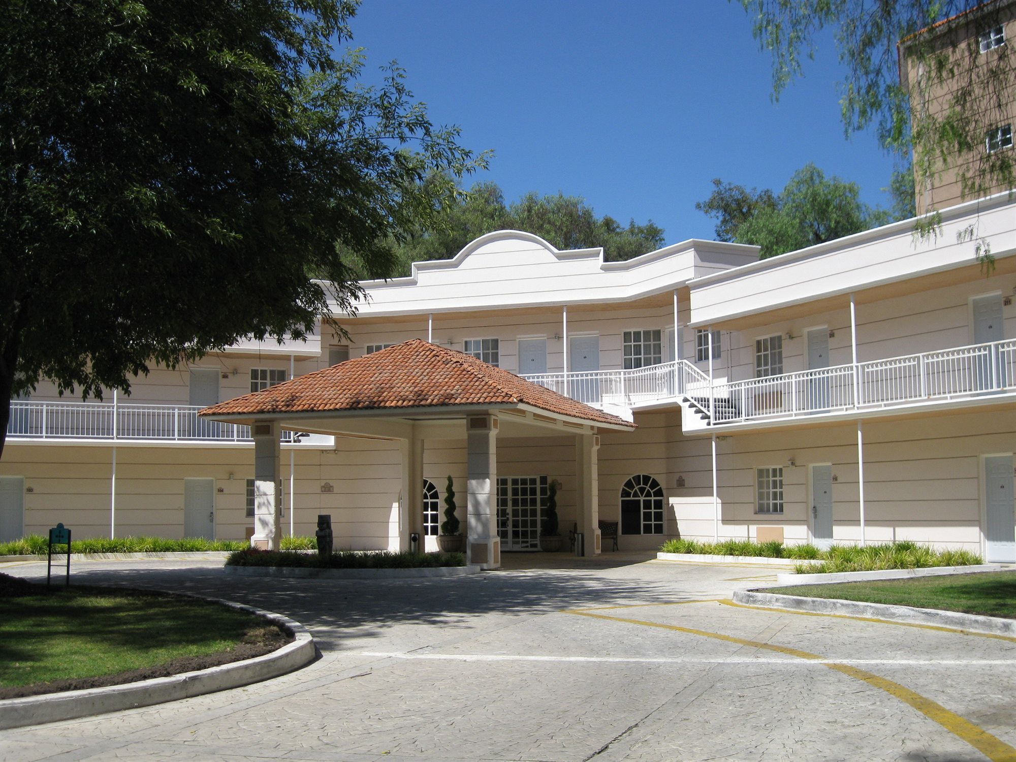 Hotel Real Del Bosque Golf And Spa Tula de Allende Eksteriør bilde